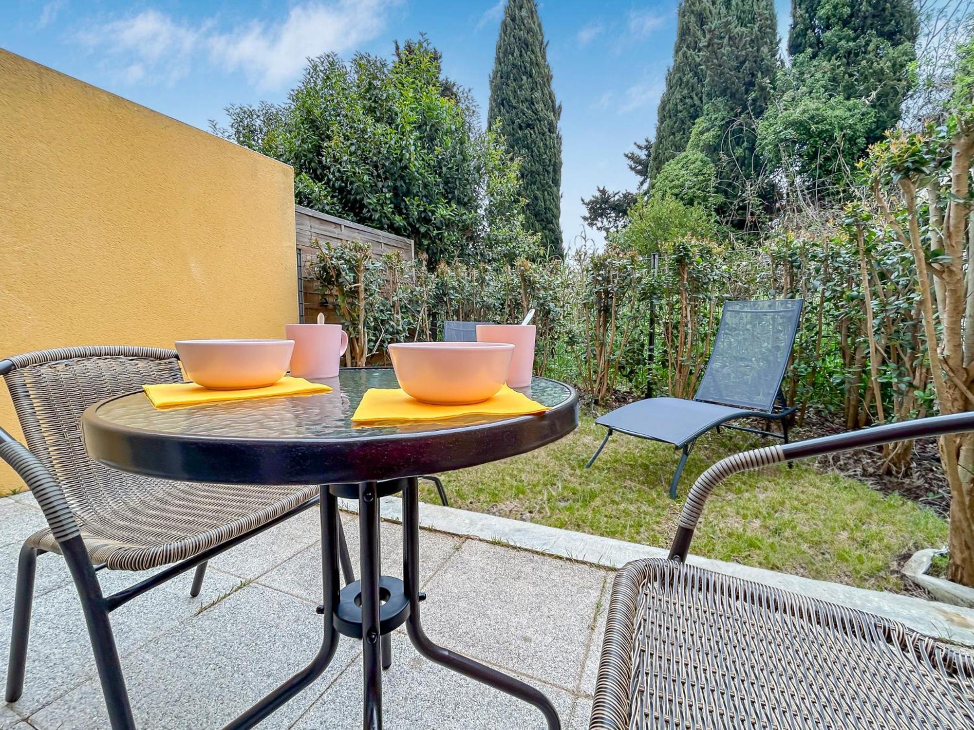 Vivez Lunel-Clim-Wifi Fibre-Parking Prive-Patio T2 Lunel  Exterior foto